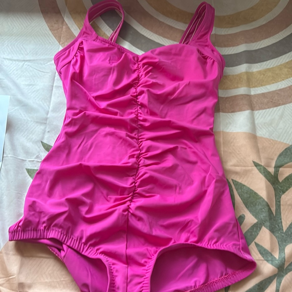 Maxine Of Hollywood Bright Pink Ruched Swimsuit - Picture 3 of 12
